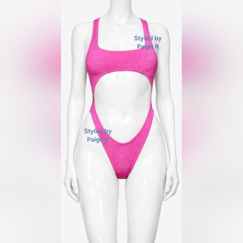 💕NWT SKIMS Pink Glitter Sparkle 1 Piece Swimsuit 🩱 Sexy Cut Out Monokini 3X